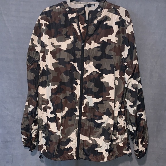 Jackets & Blazers - Camo jacket
